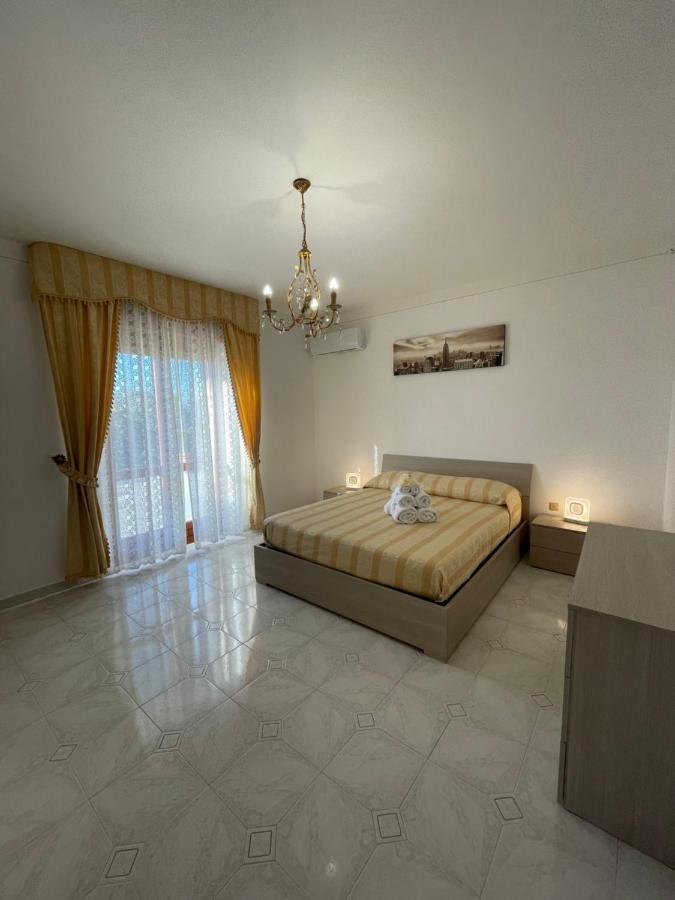 Loren House, Relaxing Location With Seaview Масса-Лубренсе Экстерьер фото